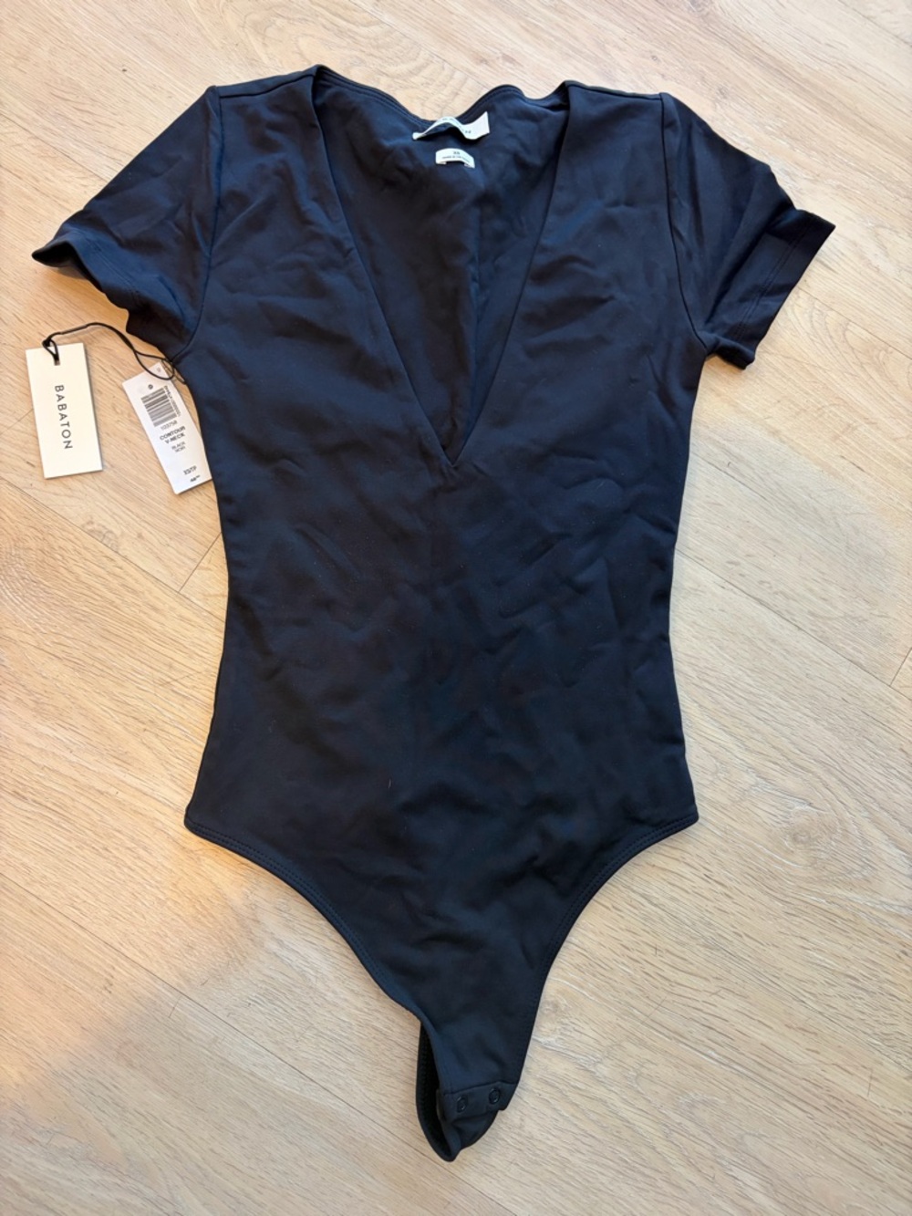 Babaton Black V-Neck Short Sleeve Bodysuit